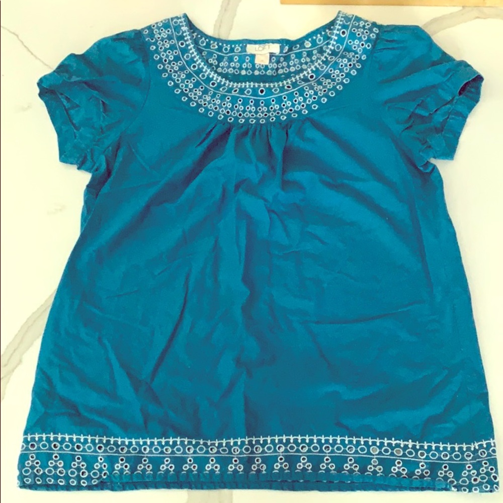 Women’s shirt